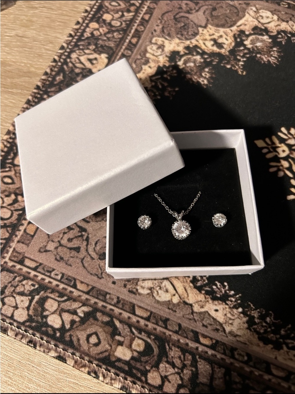 Faux Diamond Crown Bezel Pendant Necklace and Earrings Set